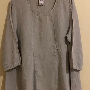 Match Point Women's Gray Top